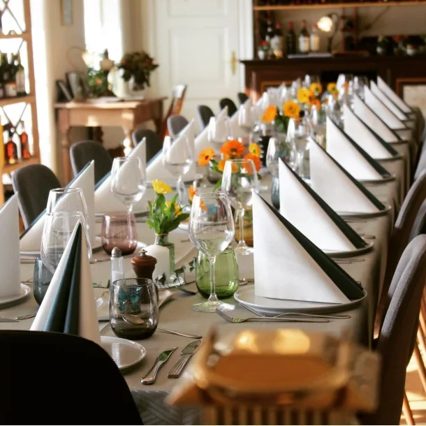 Mad og Portvin på Restaurant Linden i Holbæk